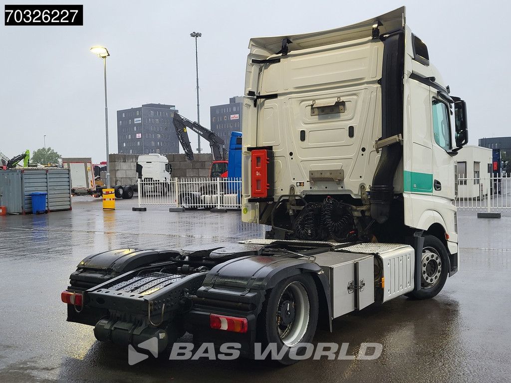 Mercedes Actros 1842 4X2 StreamSpace Mega