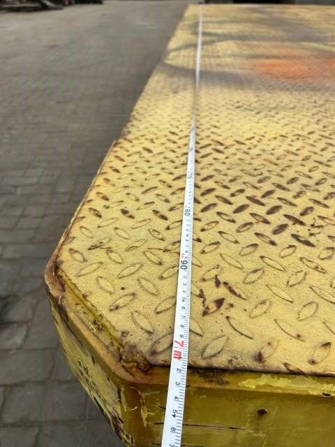Gaussin Cargo trailer