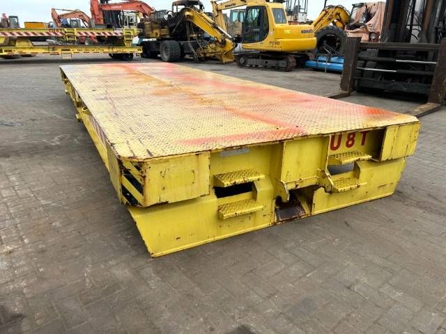 Gaussin Cargo Trailer