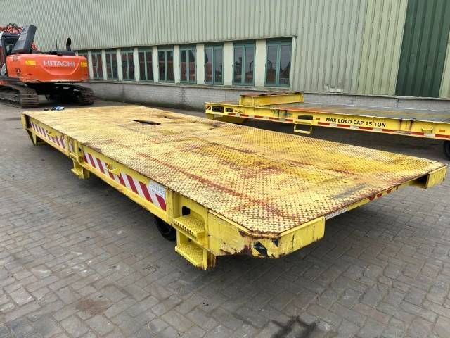 Gaussin Cargo trailer