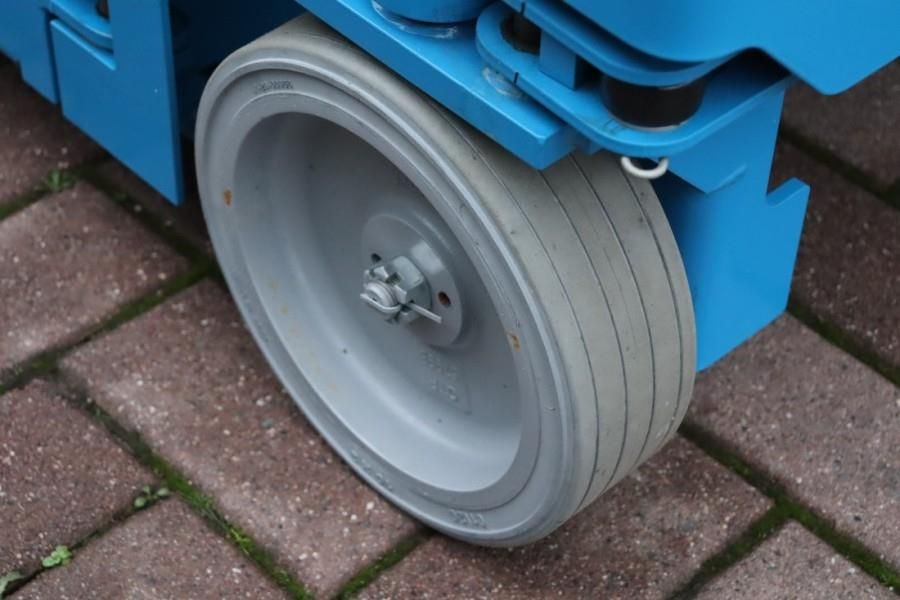 Genie GS1330M All-Electric DC Drive, 5.9m Working Height
