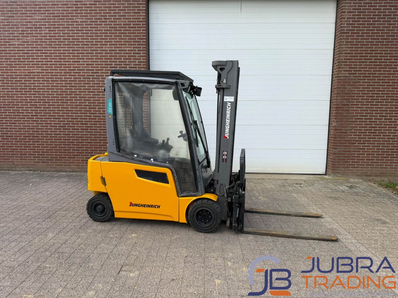 Jungheinrich EFG320 Elektro-Gabelstapler | 2019 | 6440 Std. | 2T