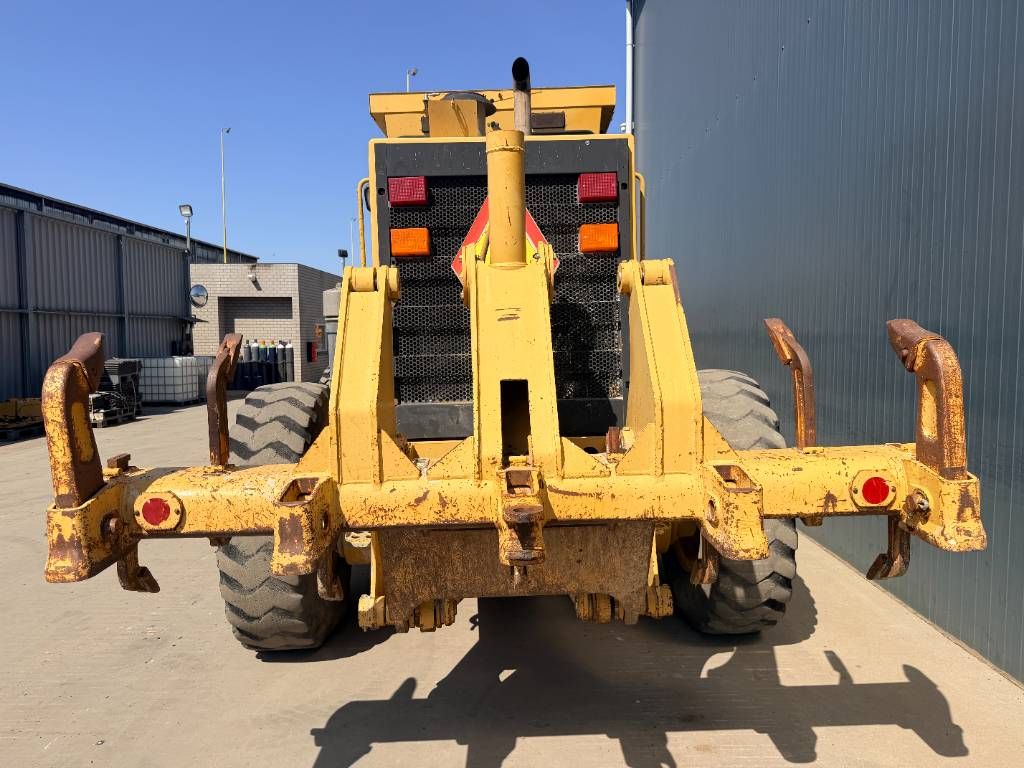 CAT 140H