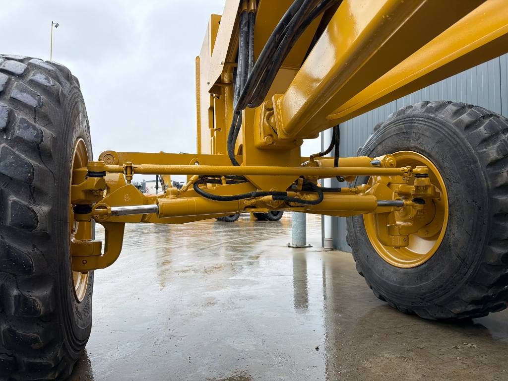 CAT 140K
