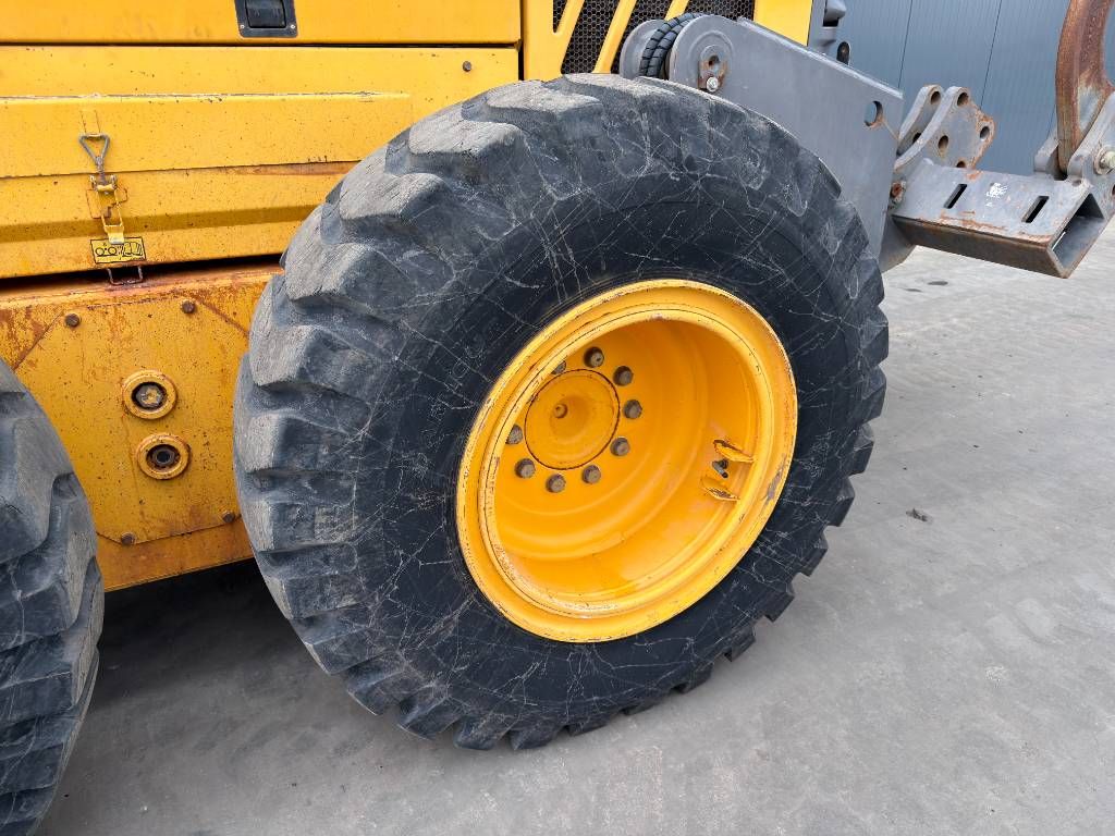Volvo G930 - CE