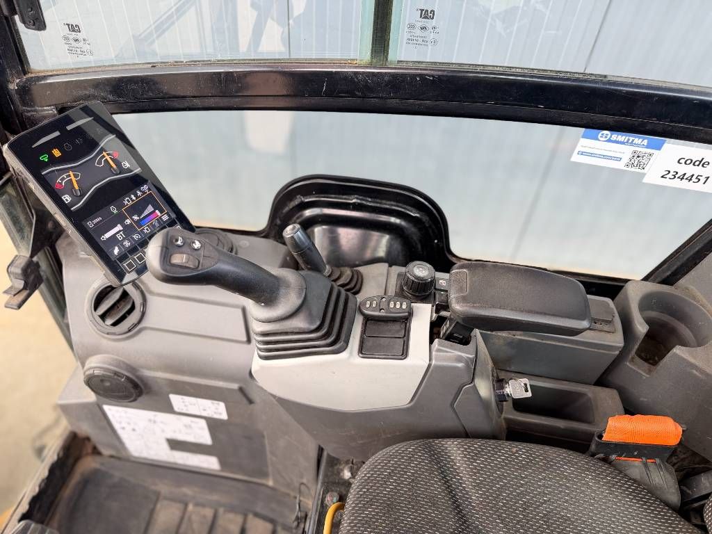 CAT 301.8
