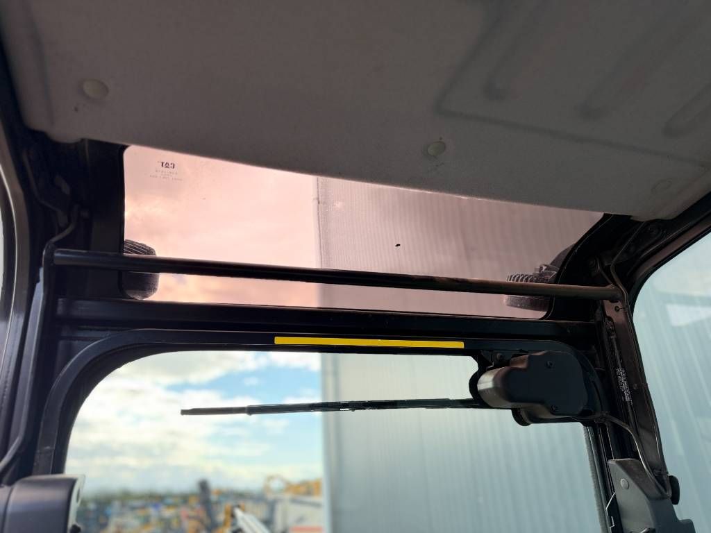 CAT 301.8
