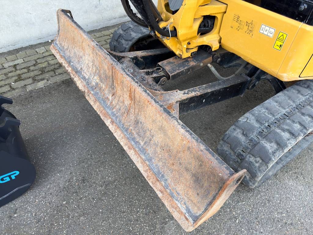 CAT 303.5E CR