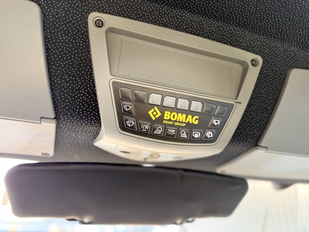 Bomag BW213D-5