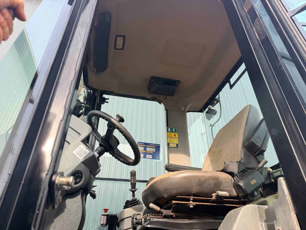 CAT CS74