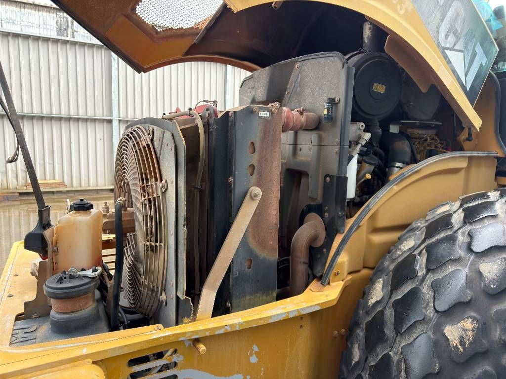 CAT CS74