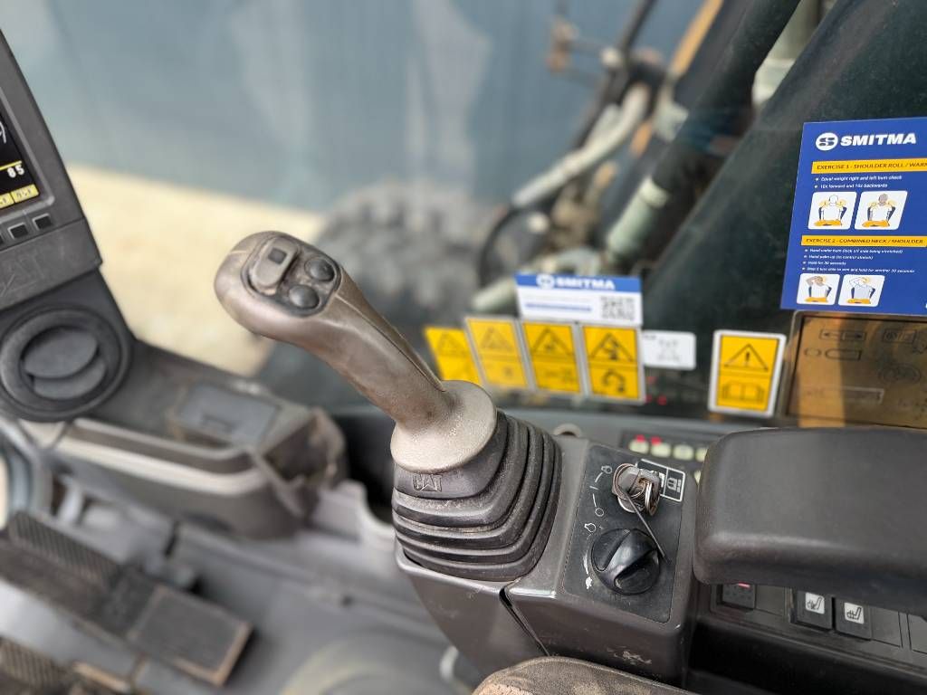 CAT M316D