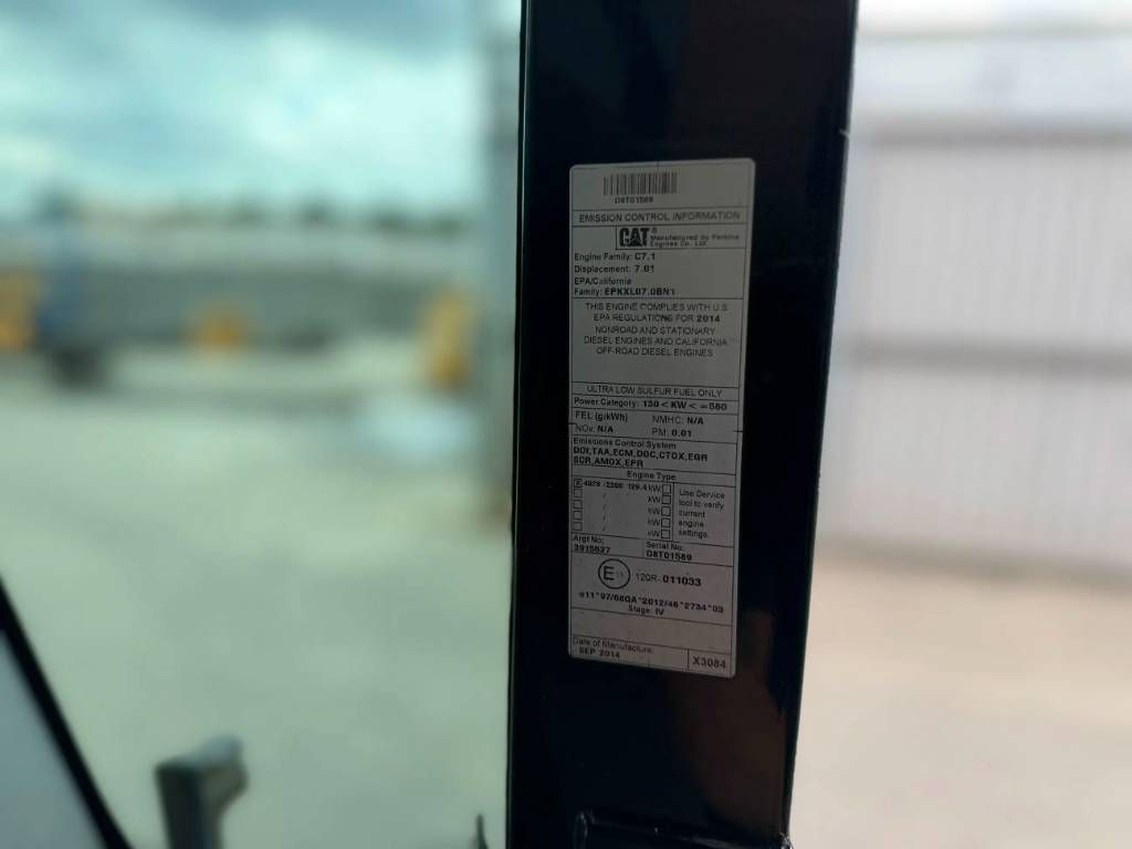 CAT M318F