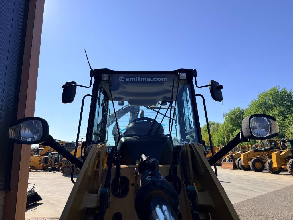 CAT 908M | NEW TYRES