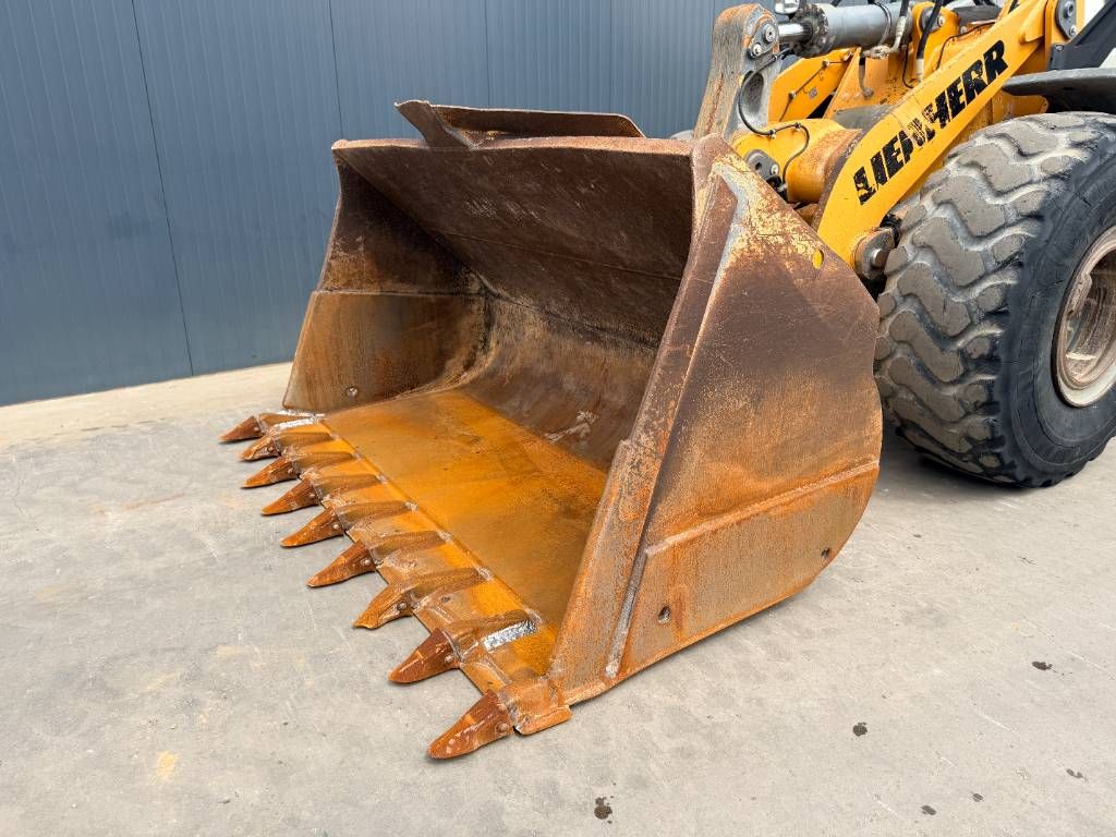 Liebherr L550 Xpower