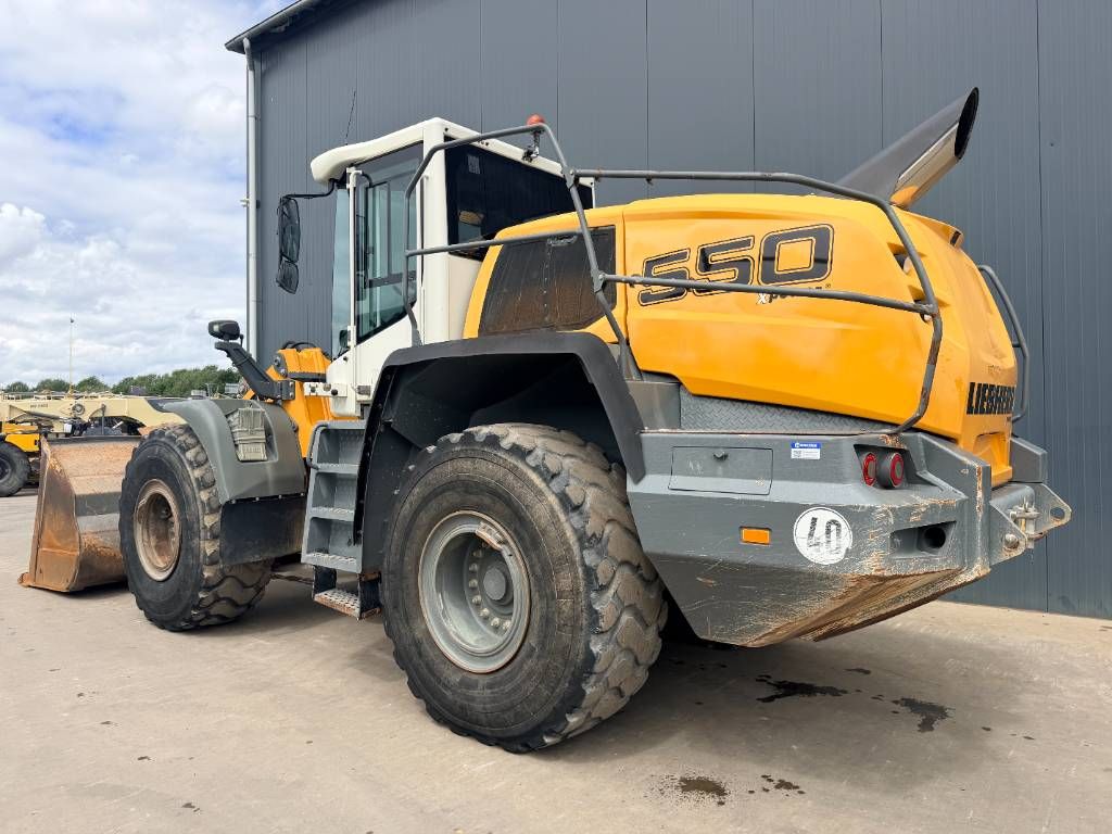 Liebherr L550 Xpower