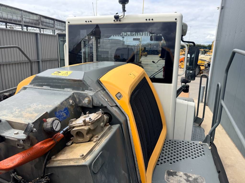 Liebherr L550 Xpower