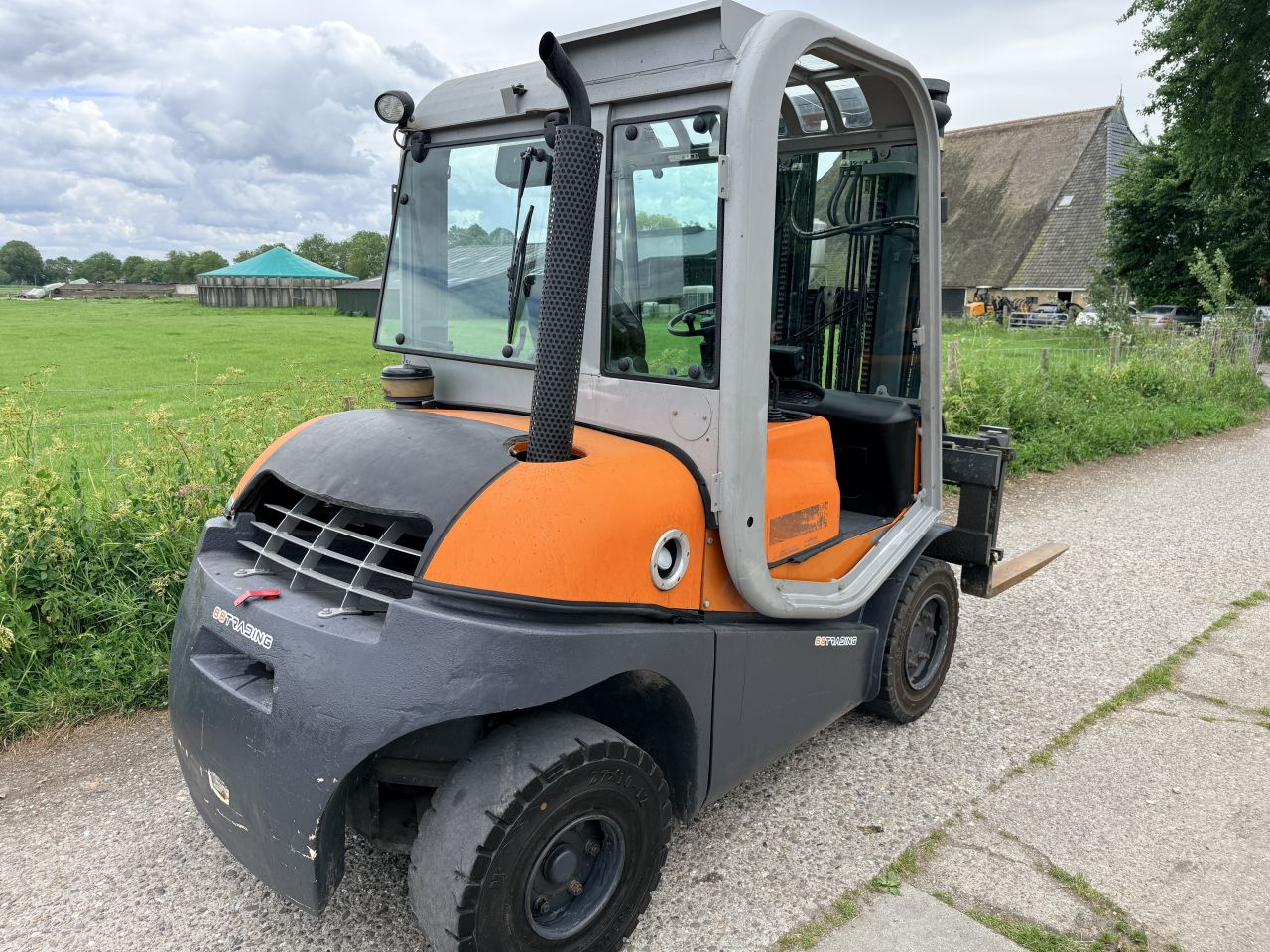Nuova DETAS Sherpa 4,5ton/ 5.200mm TRIPLEX BJ2005 4367uur