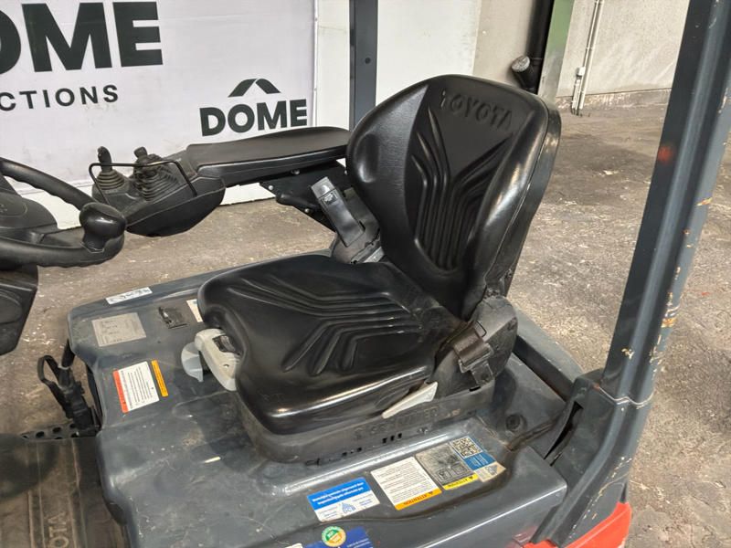 Toyota Traigo 15 Forklift