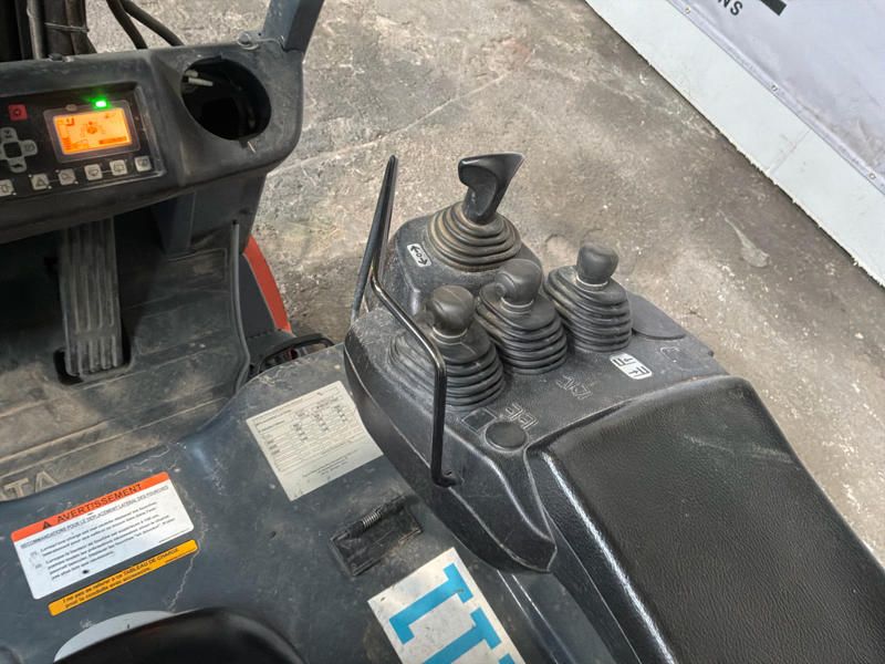 Toyota Traigo 15 Forklift