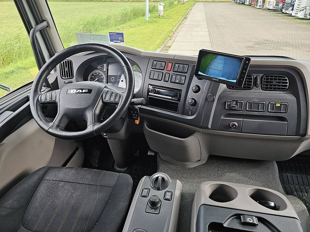 DAF LF 290 19t side doors lift