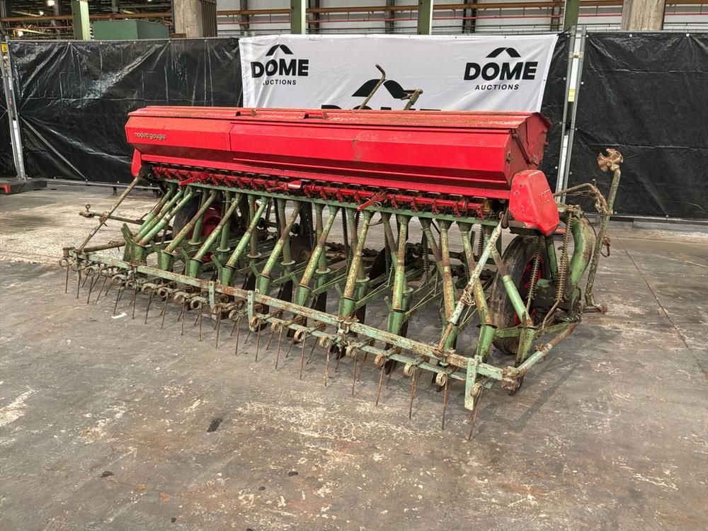 Nodet Gougis Dragged Seeder