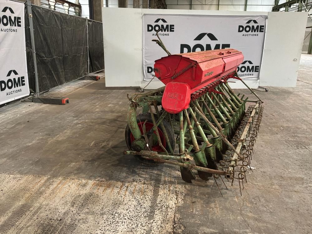 Nodet Gougis Dragged Seeder