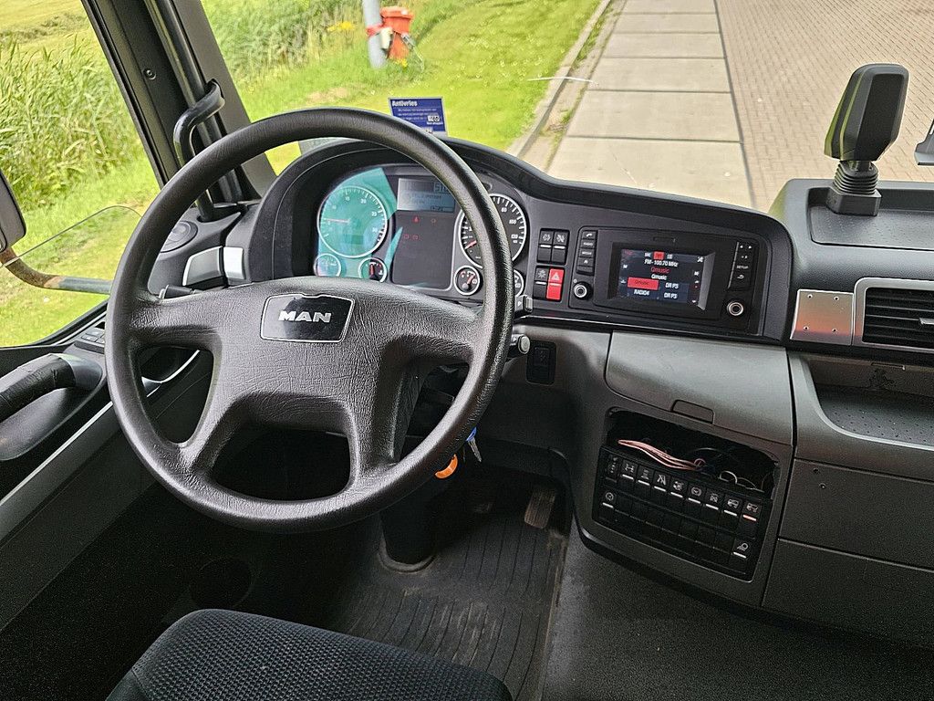 M.A.N. 18.250 TGM bl taillift airco