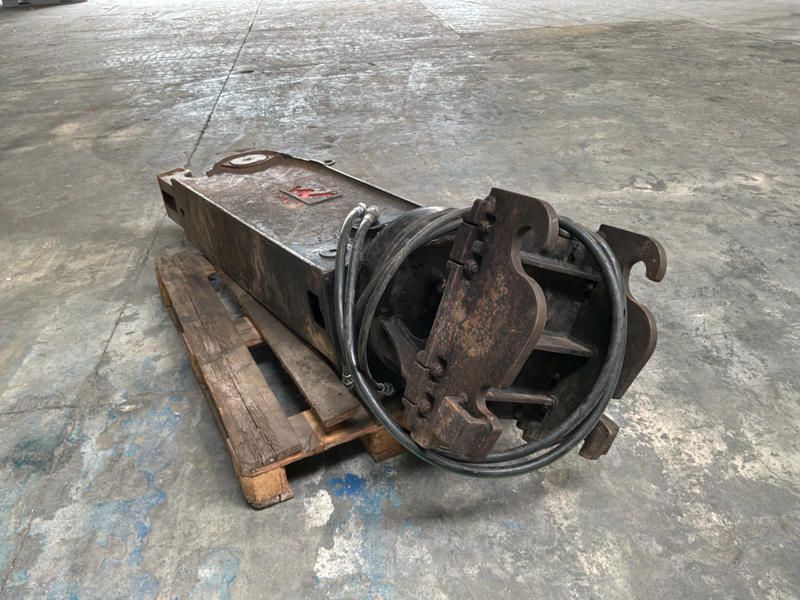 Mantiovabenne SHP 50 hydraulic rotary demolition and scrap shears