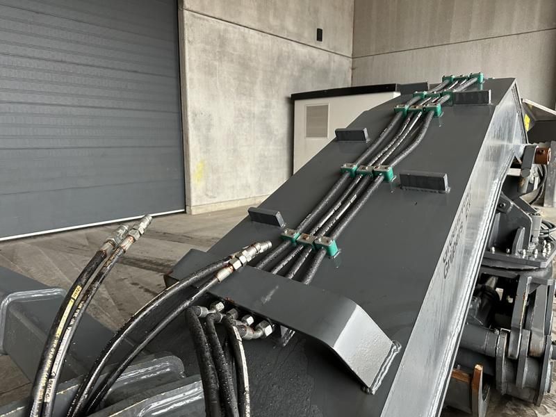 2011 Groeneveldt Trailing pliers Boom grab