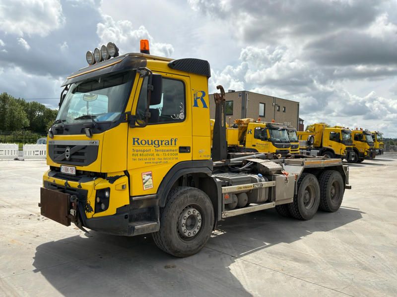 2011 Volvo FMFH 64 9.0E5 Hooklift truck