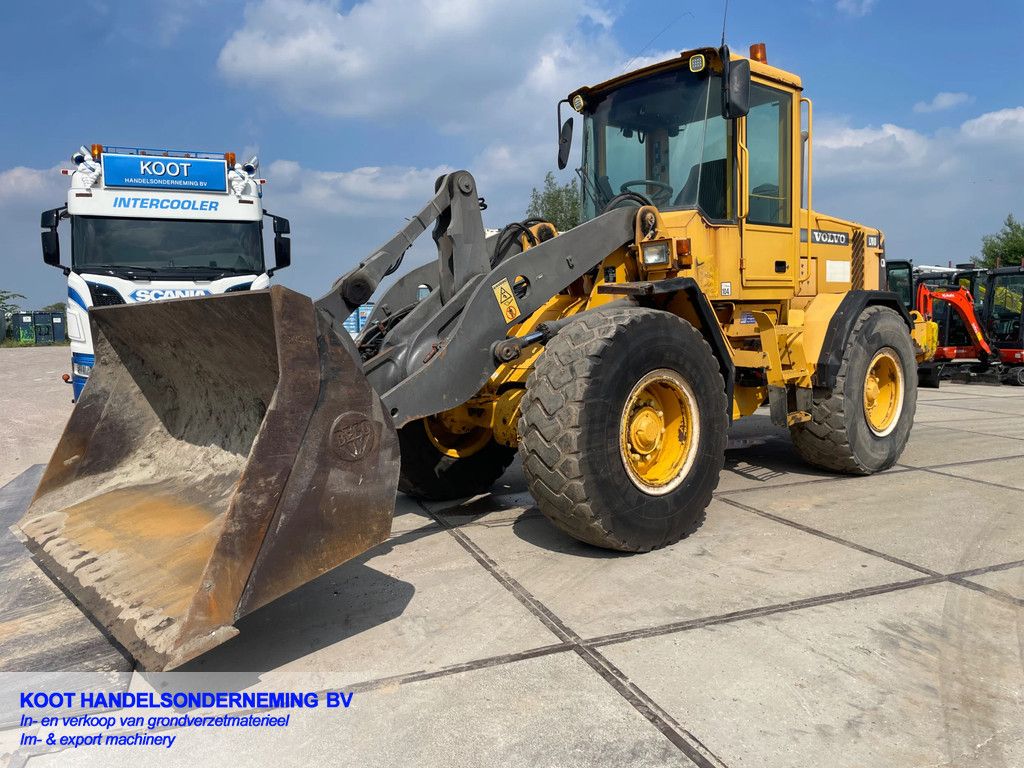 Volvo L70D (Good Condition)