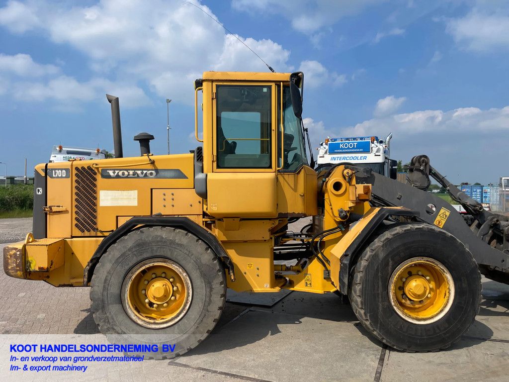 Volvo L70D (Good Condition)