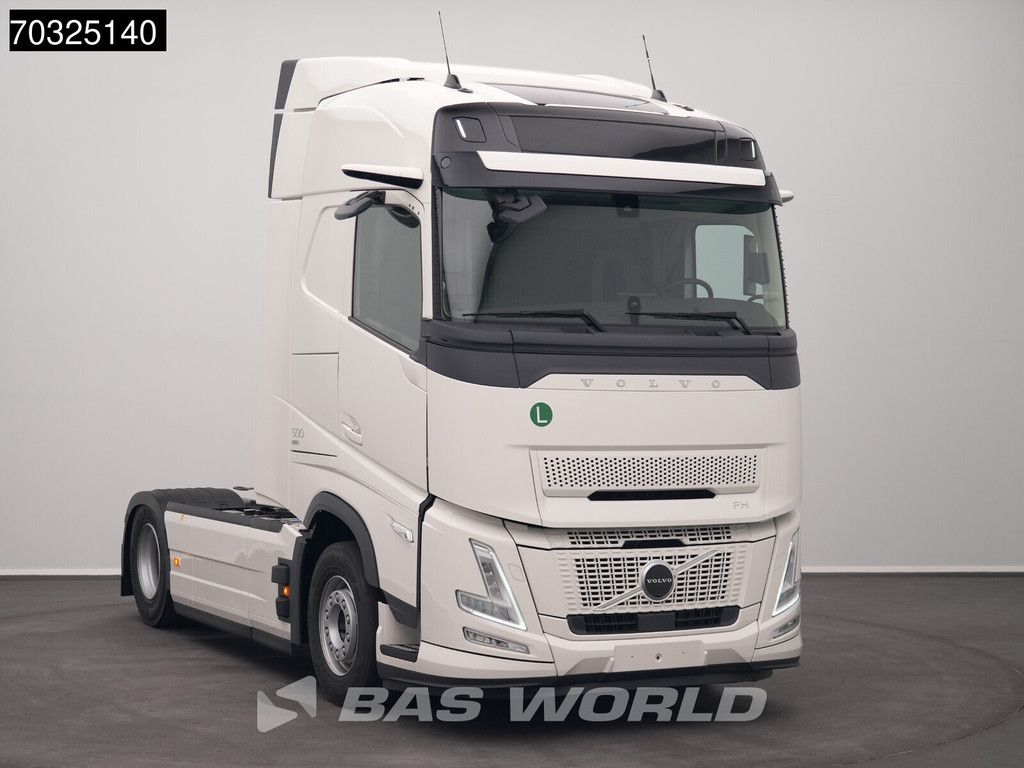 Volvo FH Aero 500 4X2 NEW! TC Globetrotter 2xTanks I-ParkCool ACC Navi