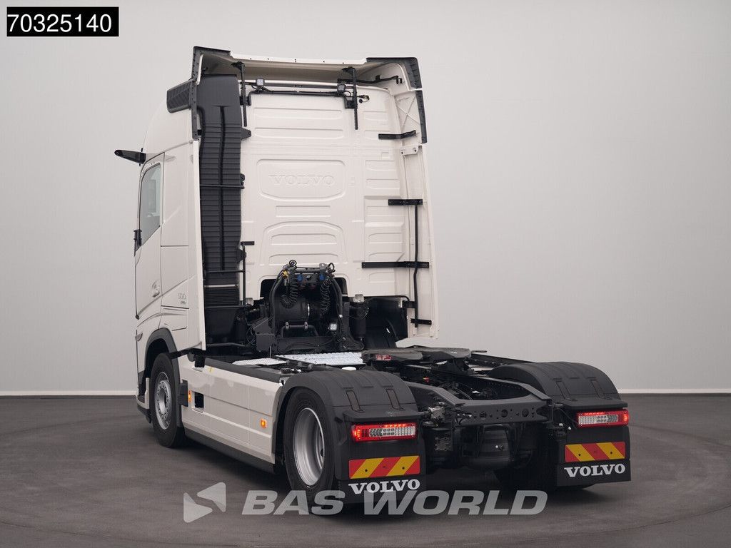 Volvo FH Aero 500 4X2 NEW! TC Globetrotter 2xTanks I-ParkCool ACC Navi