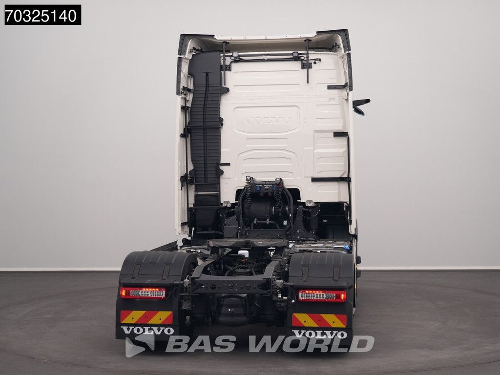 Volvo FH Aero 500 4X2 NEW! TC Globetrotter 2xTanks I-ParkCool ACC Navi