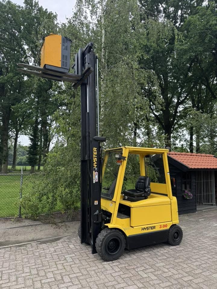 Hyster J3.00XM-861 Heftruck ELECTRIC