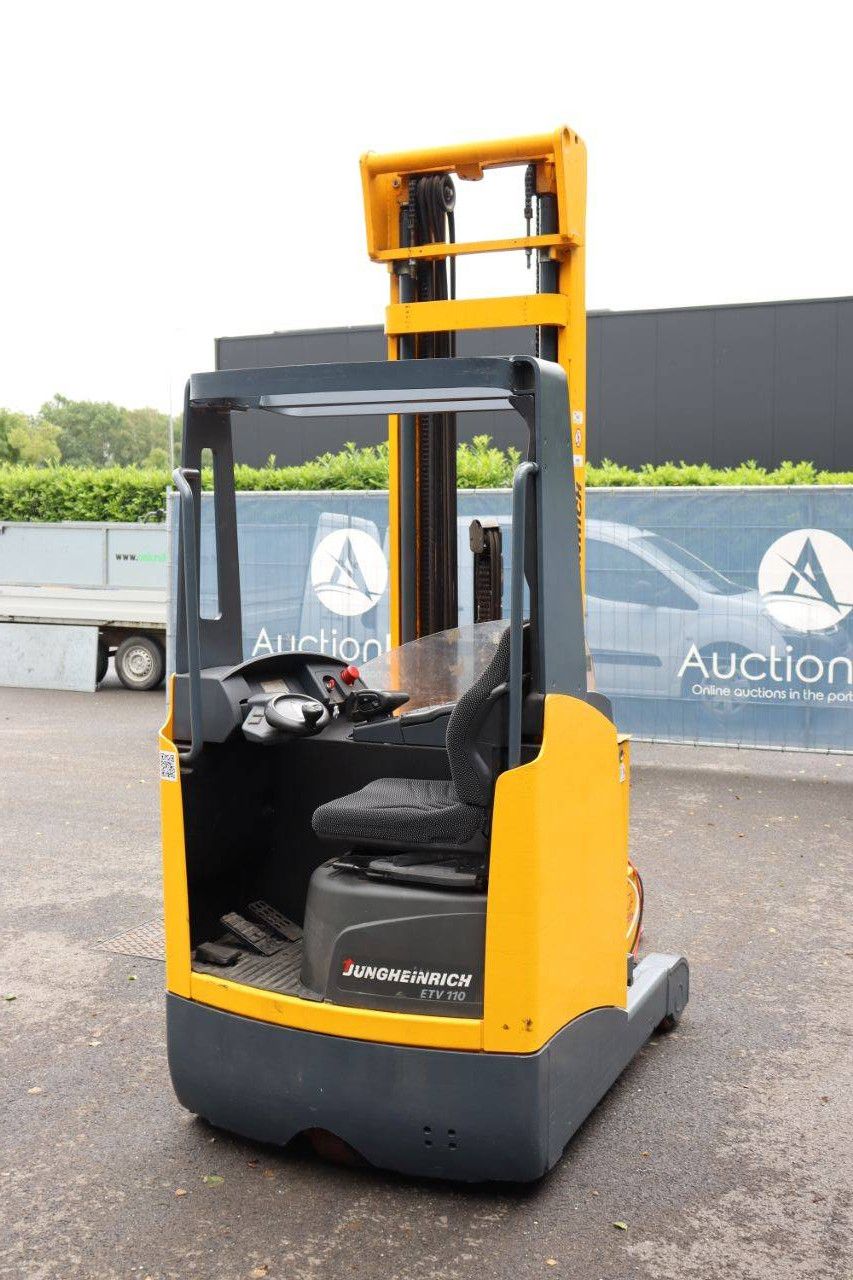 Jungheinrich ETV 110 Electric Reach Truck 1000kg 7.1m 2006