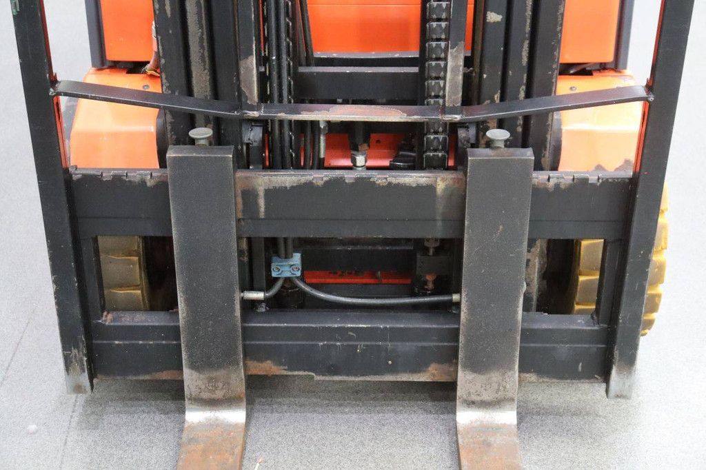 Toyota 7FBEST13 Electric Forklift 1300kg 4.7m