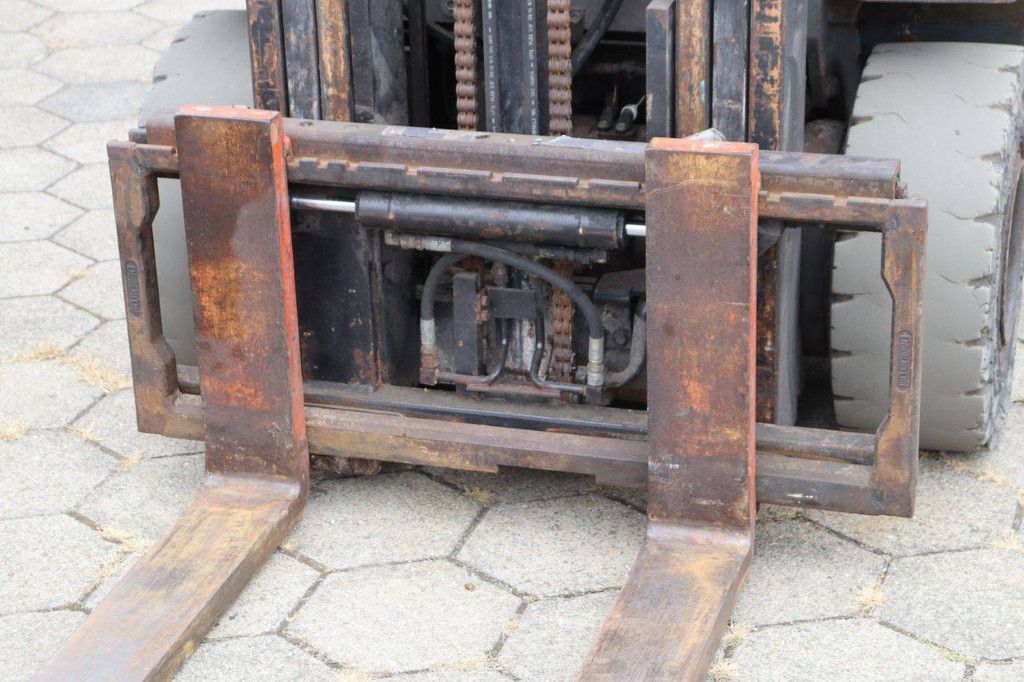 Toyota 25 Electric Forklift 2500kg 4.7m
