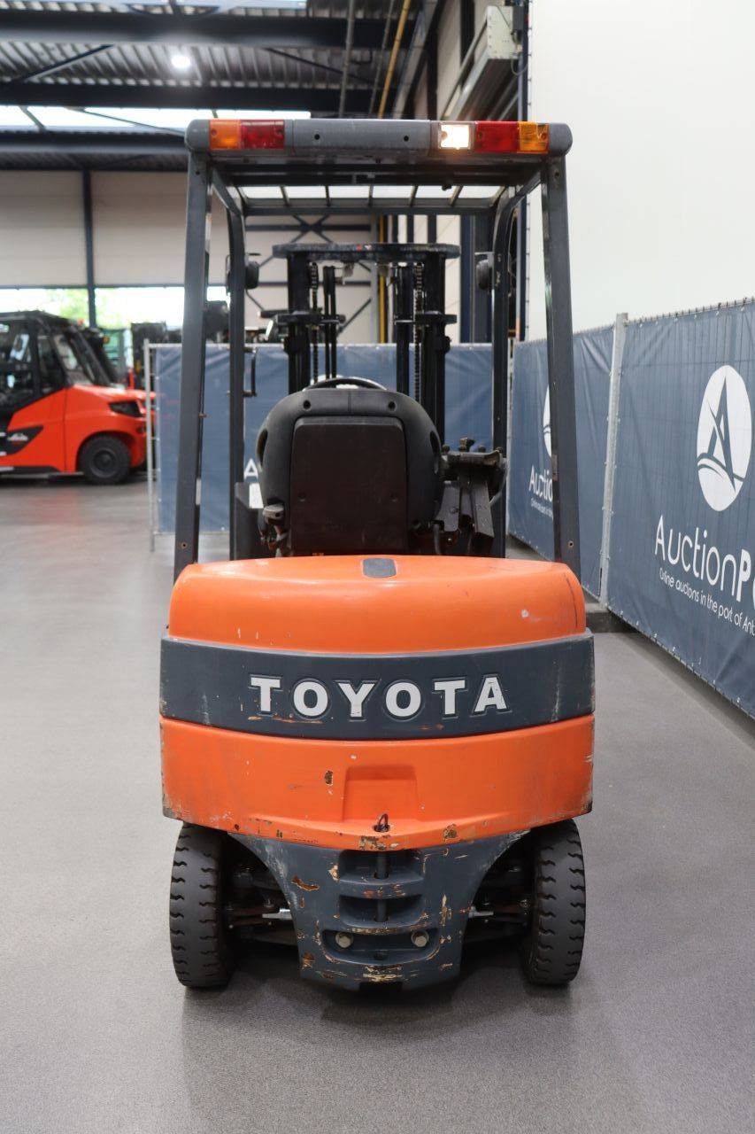 Toyota 7FBMF16 Electric Forklift 1600kg 3.3m 2007