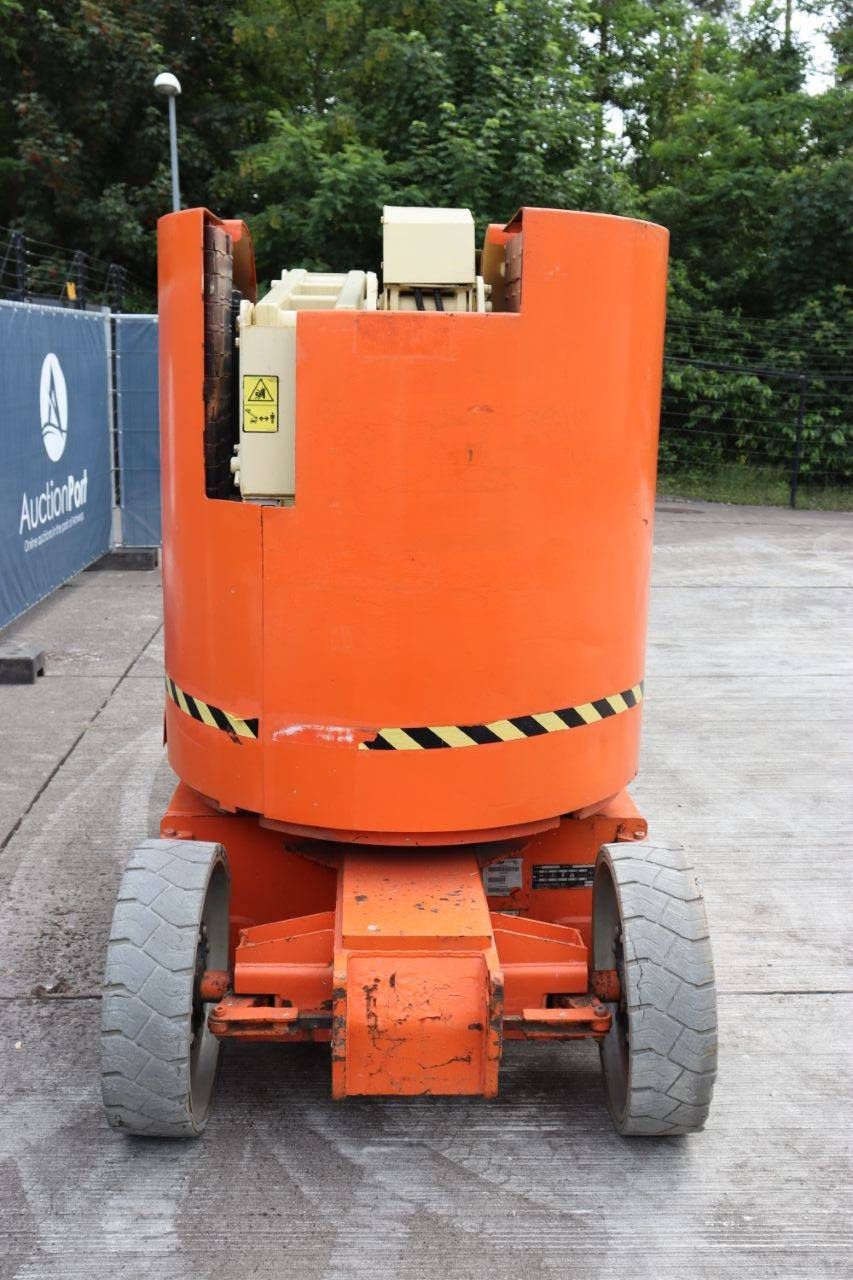 JLG E300AJP Elektrische Gelenkteleskoparbeitsbühne 9 m 2007