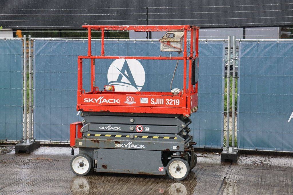 Skyjack SJ3219 Electric Scissor Lift 7.8m 2016