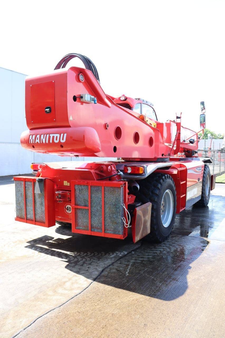 Manitou MRT 3255+ Telehandler Diesel 5500kg 31.6m 2016