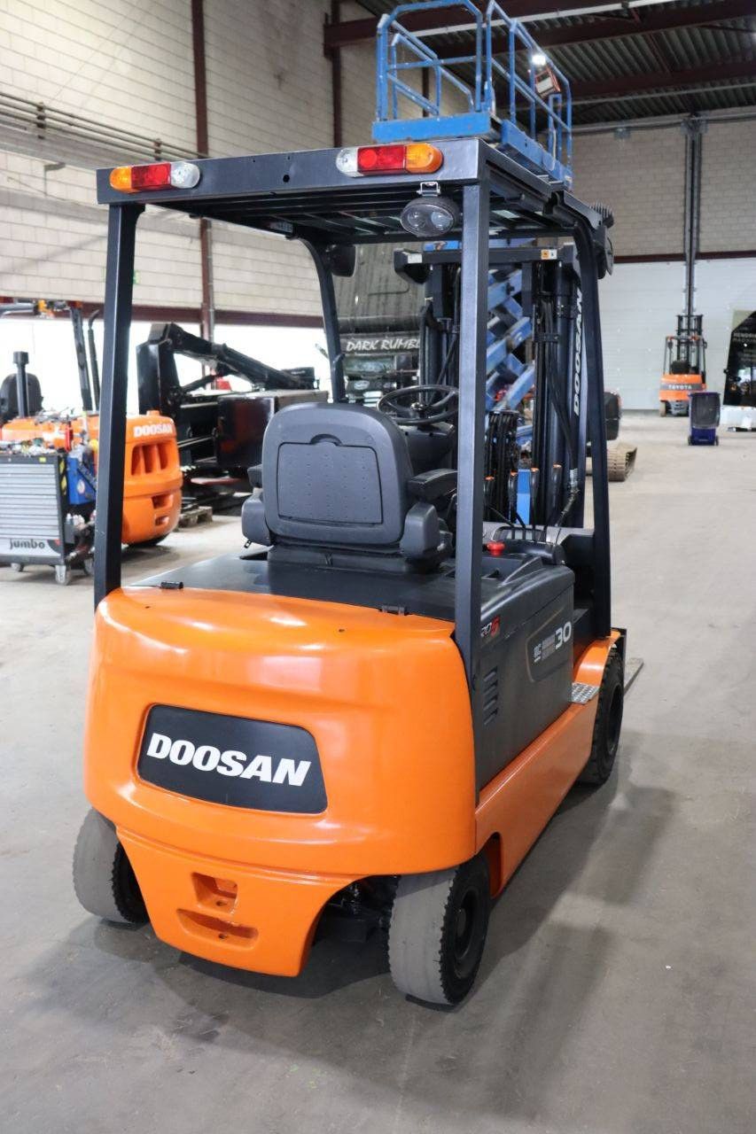 Doosan B30X-5 Elektrogabelstapler 3000 kg 2009