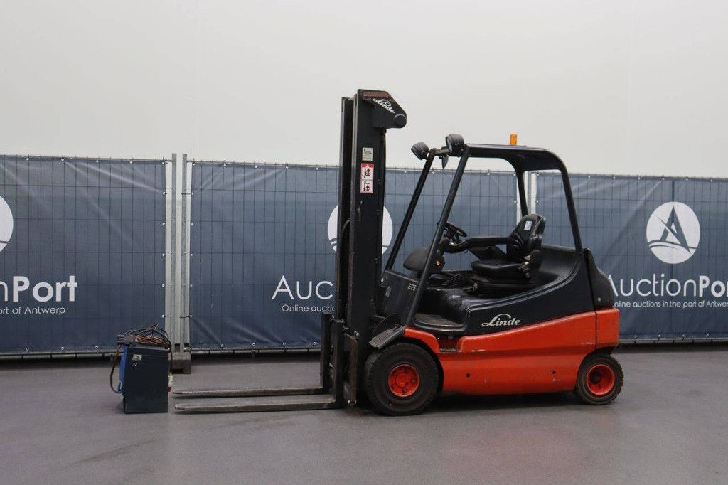Linde E25/02 Electric Forklift 2500kg 2006