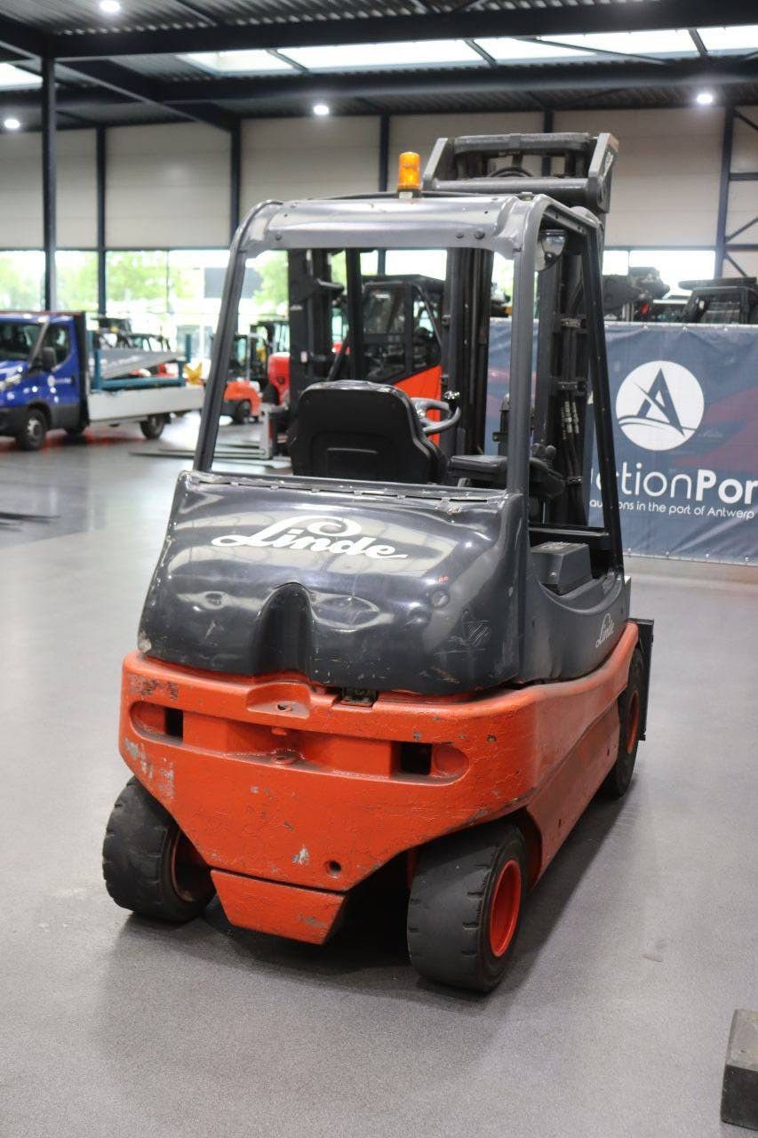 Linde E25/02 Electric Forklift 2500kg 2006