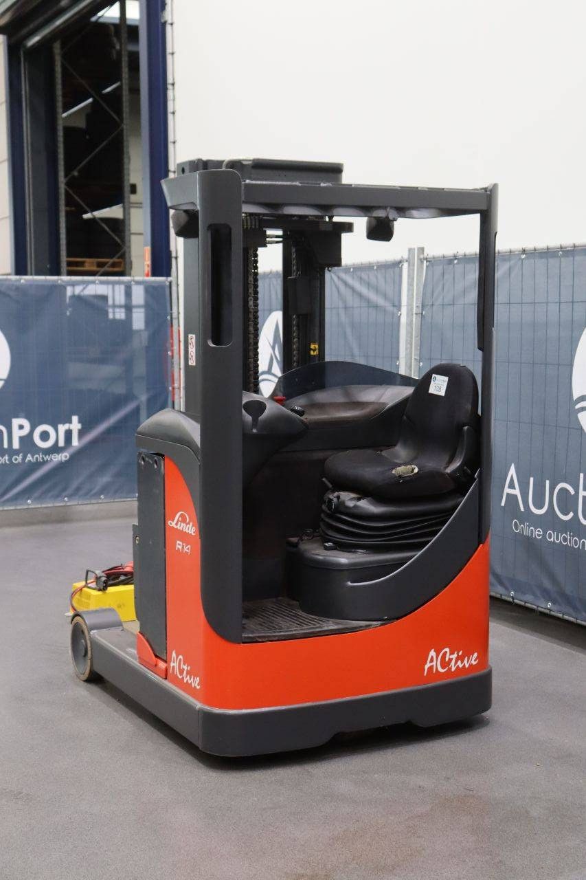 Linde R14 Electric Reach Truck 1400kg 5.09m 2005