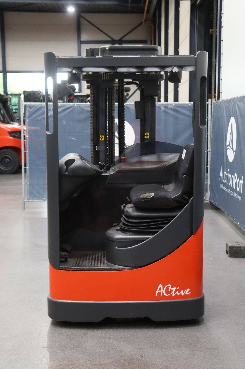 Linde R14 Electric Reach Truck 1400kg 5.09m 2005