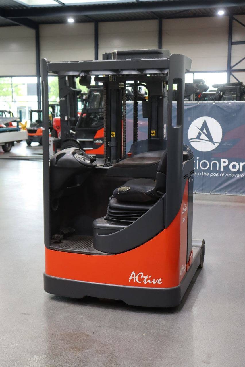 Linde R14 Electric Reach Truck 1400kg 5.09m 2005